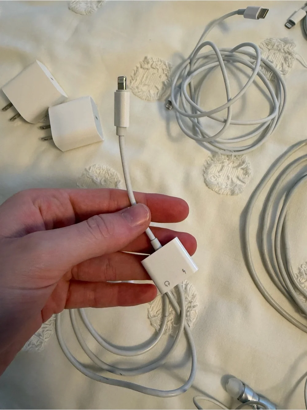 Apple White Lightening Charging Cables with USB Power Adapters Bundle